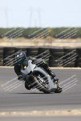 media/Jul-19-2025-TrackDaz (Sat) [[ff1509a44a]]/A Group/12pm (Turn 1)/
